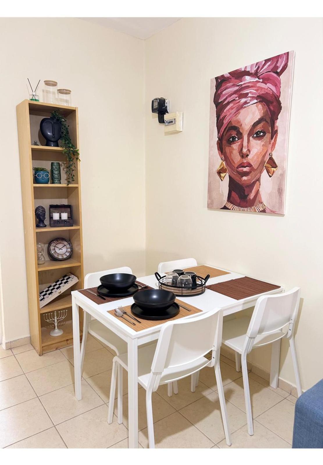 Guy's Apartment *